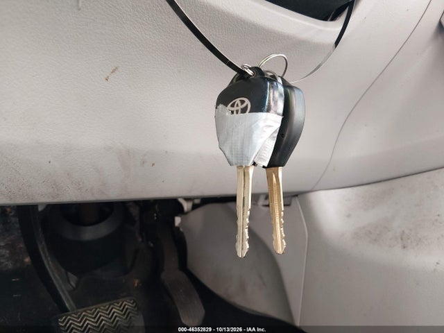 46352829 :رقم المزاد ، 2T1BU4EEXDC955697 vin ، 2013 Toyota Corolla L مزاد بيع