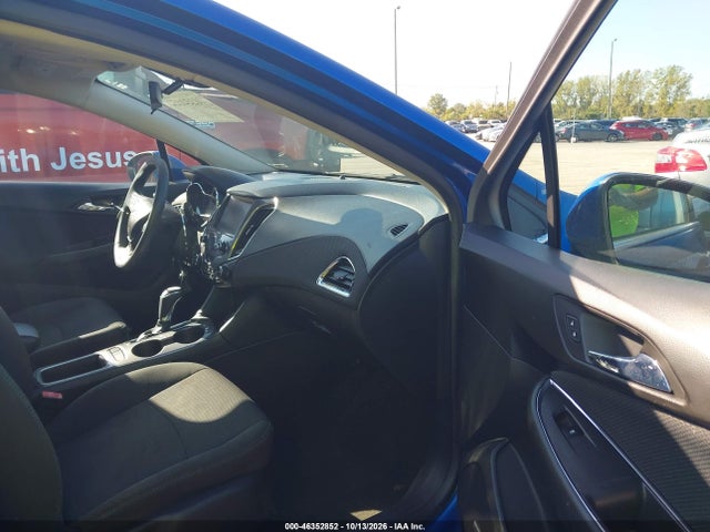 Aukcja sprzedaży 2017 Chevrolet Cruze Lt Auto, vin: 1G1BE5SMXH7109035, numer aukcji: 46352852