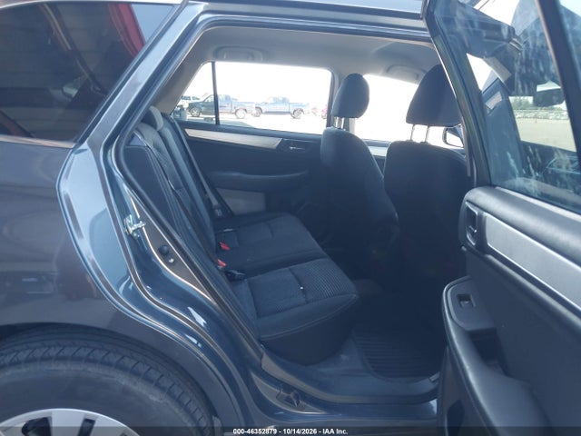 Subaru Outback 2.5i Premium 2018 4S4BSACC6J3201413 Image 8