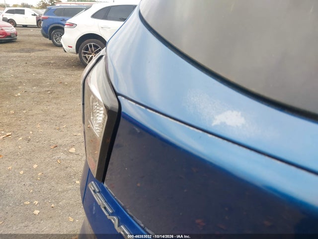 46353032 :رقم المزاد ، 1FMCU0GD8HUD94180 vin ، 2017 Ford Escape Se مزاد بيع