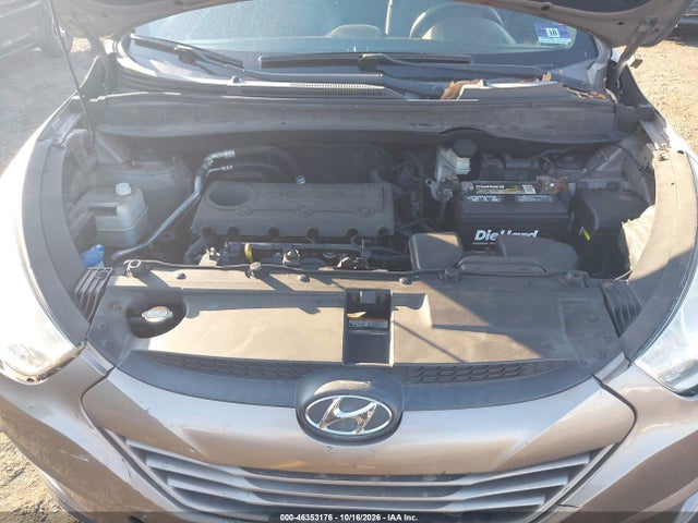 Auction sale of the 2011 Hyundai Tucson Gls, vin: KM8JU3AC5BU275664, lot number: 46353176