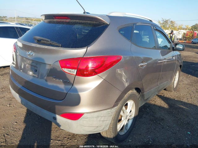 Auction sale of the 2011 Hyundai Tucson Gls, vin: KM8JU3AC5BU275664, lot number: 46353176