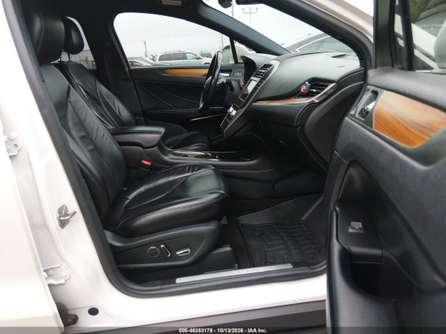 Продажа на аукционе авто 2019 Lincoln Mkc Select, vin: 5LMCJ2D97KUL09774, номер лота: 46353179