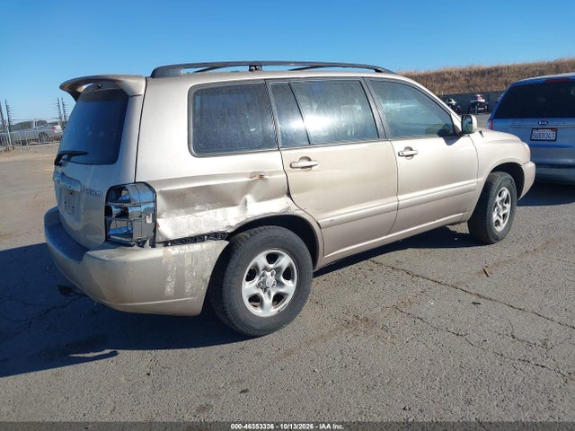 46353336 :رقم المزاد ، JTEGD21AX50112586 vin ، 2005 Toyota Highlander مزاد بيع