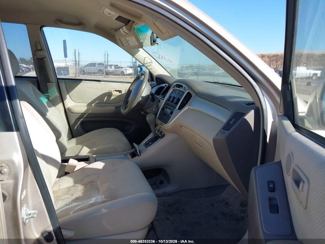 46353336 :رقم المزاد ، JTEGD21AX50112586 vin ، 2005 Toyota Highlander مزاد بيع