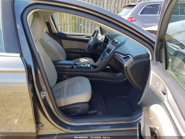 Продаж на аукціоні авто 2020 Ford Fusion S, vin: 3FA6P0G73LR266616, номер лоту: 46353397