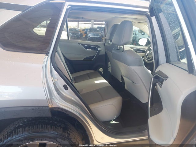 46353419 :رقم المزاد ، 2T3C1RFV7LC048548 vin ، 2020 Toyota Rav4 Xle Premium مزاد بيع
