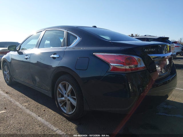 2015 Nissan Altima 2.5 Sv მანქანა იყიდება აუქციონზე, vin: 1N4AL3APXFC485866, აუქციონის ნომერი: 46353424