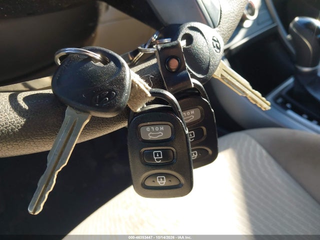 Продаж на аукціоні авто 2016 Hyundai Elantra Se, vin: 5NPDH4AE1GH705267, номер лоту: 46353447