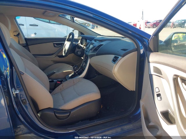 Продаж на аукціоні авто 2016 Hyundai Elantra Se, vin: 5NPDH4AE1GH705267, номер лоту: 46353447