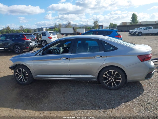 3VWBM7BU8RM005797 Volkswagen Jetta 1.5t Sport