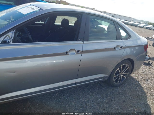 3VWBM7BU8RM005797 Volkswagen Jetta 1.5t Sport