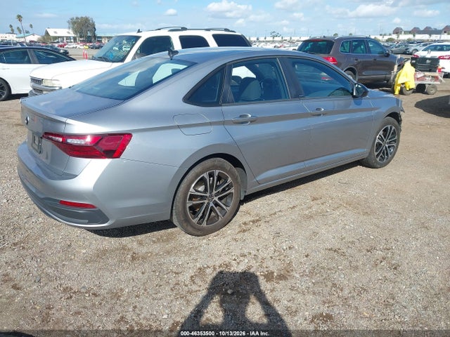 3VWBM7BU8RM005797 Volkswagen Jetta 1.5t Sport