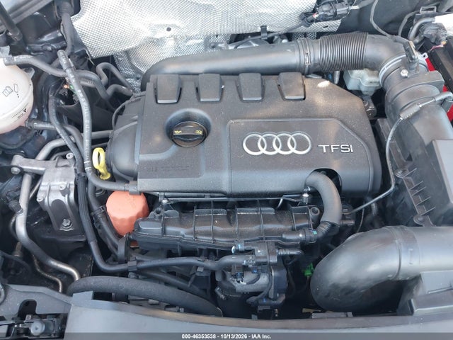 2015 Audi Q3 2.0t Premium Plus მანქანა იყიდება აუქციონზე, vin: WA1GFCFS5FR007807, აუქციონის ნომერი: 46353538