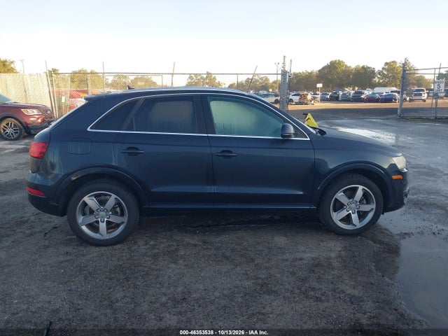 2015 Audi Q3 2.0t Premium Plus მანქანა იყიდება აუქციონზე, vin: WA1GFCFS5FR007807, აუქციონის ნომერი: 46353538