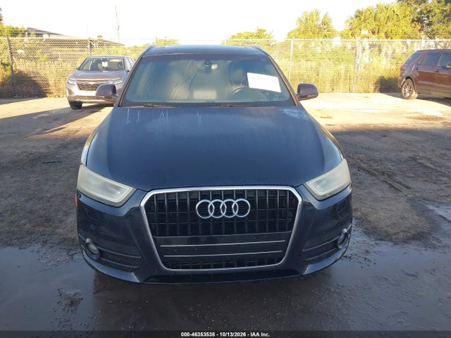 2015 Audi Q3 2.0t Premium Plus მანქანა იყიდება აუქციონზე, vin: WA1GFCFS5FR007807, აუქციონის ნომერი: 46353538