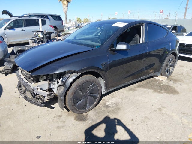 Продаж на аукціоні авто 2026 Tesla Model Y All-wheel Drive/long Range Launch Series/premium All-wheel Drive, vin: 7SAYGDEE5TF405614, номер лоту: 46353544