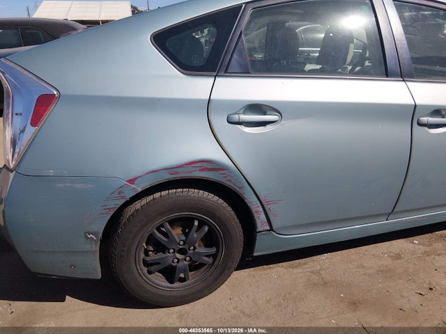 Toyota Prius Three 2015 JTDKN3DU3F1907059 Image 6