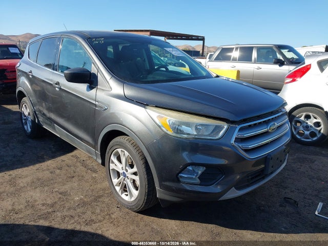 2017 Ford Escape Se მანქანა იყიდება აუქციონზე, vin: 1FMCU9G95HUA32775, აუქციონის ნომერი: 46353668