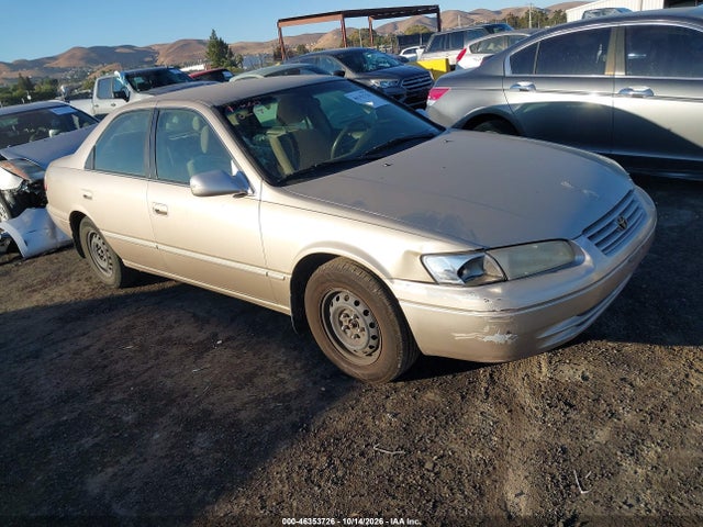 Продажа на аукционе авто 1998 Toyota Camry Le, vin: JT2BG22KXW0155302, номер лота: 46353726