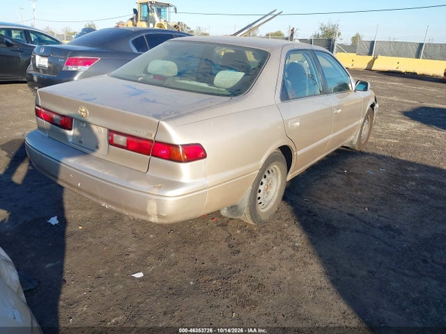 Продажа на аукционе авто 1998 Toyota Camry Le, vin: JT2BG22KXW0155302, номер лота: 46353726