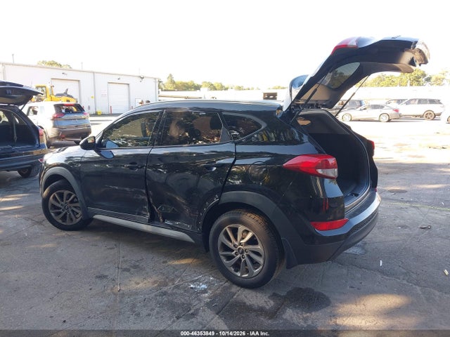 2017 Hyundai Tucson Se მანქანა იყიდება აუქციონზე, vin: KM8J3CA46HU511274, აუქციონის ნომერი: 46353849