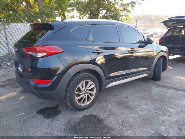 2017 Hyundai Tucson Se მანქანა იყიდება აუქციონზე, vin: KM8J3CA46HU511274, აუქციონის ნომერი: 46353849