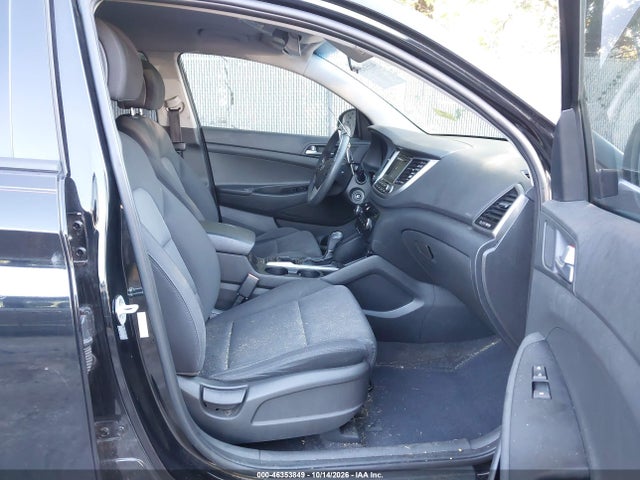 2017 Hyundai Tucson Se მანქანა იყიდება აუქციონზე, vin: KM8J3CA46HU511274, აუქციონის ნომერი: 46353849