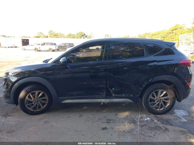 2017 Hyundai Tucson Se მანქანა იყიდება აუქციონზე, vin: KM8J3CA46HU511274, აუქციონის ნომერი: 46353849