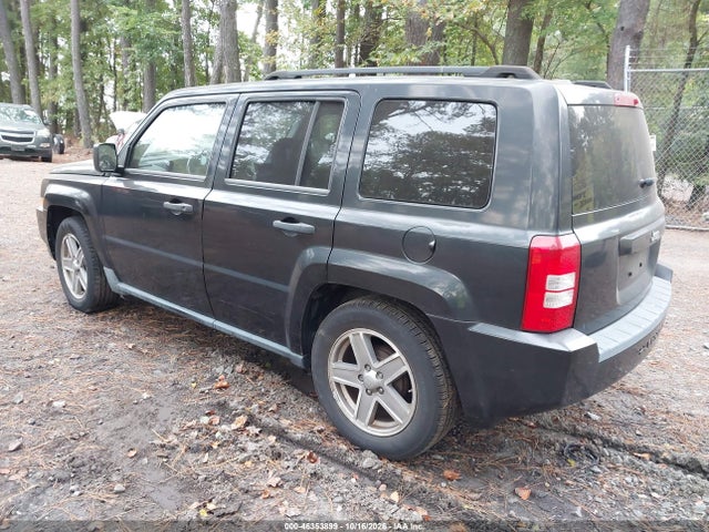 2008 Jeep Patriot Sport მანქანა იყიდება აუქციონზე, vin: 1J8FT28W18D707997, აუქციონის ნომერი: 46353899