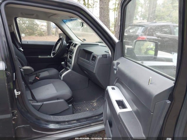 2008 Jeep Patriot Sport მანქანა იყიდება აუქციონზე, vin: 1J8FT28W18D707997, აუქციონის ნომერი: 46353899