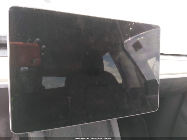 46354191 :رقم المزاد ، 7SAYGDED6SA378815 vin ، 2025 Tesla Model Y Long Range Dual Motor Rear-wheel Drive مزاد بيع
