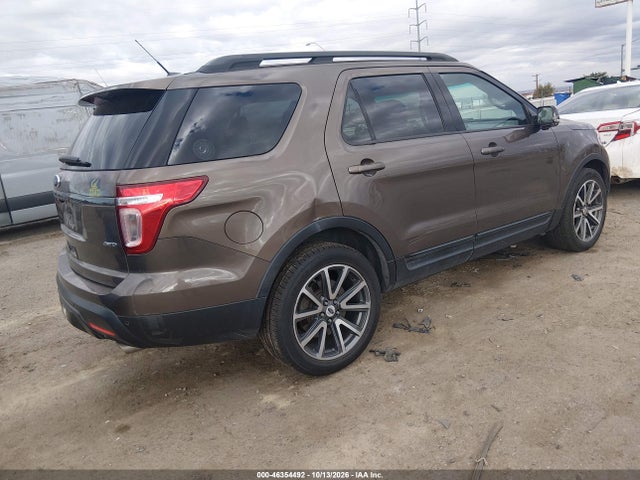 Ford EXPLORER XLT 2015 1FM5K8D83FGA38090 Image 4