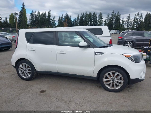 KIA SOUL + 2018 KNDJP3A57J7907221 Image 13