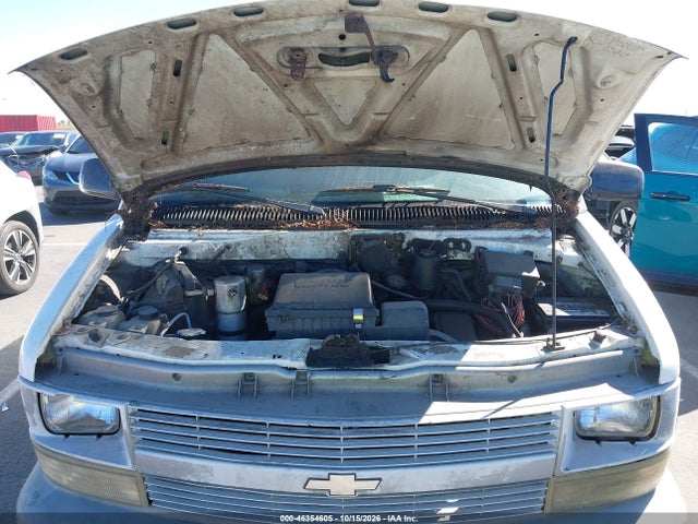 Продажа на аукционе авто 2001 Chevrolet Astro, vin: 1GCDM19W21B127728, номер лота: 46354605