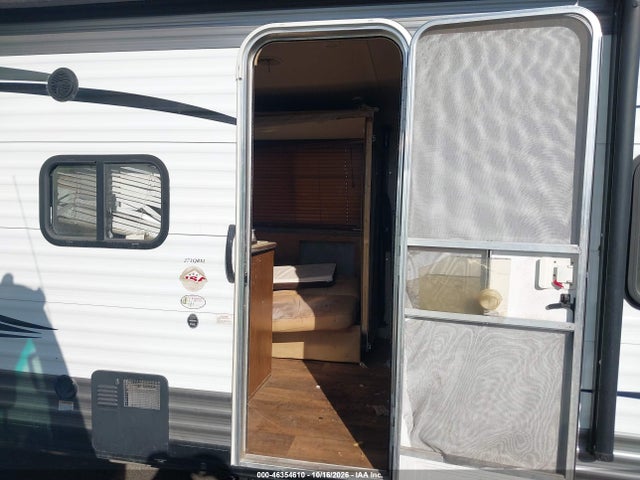 2016 Forest River Salem Cruise Lite Tv მანქანა იყიდება აუქციონზე, vin: 4X4TSMC29G7408875, აუქციონის ნომერი: 46354610
