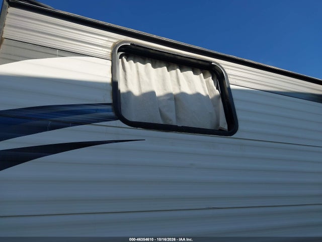 2016 Forest River Salem Cruise Lite Tv მანქანა იყიდება აუქციონზე, vin: 4X4TSMC29G7408875, აუქციონის ნომერი: 46354610
