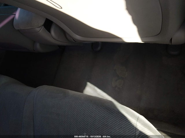 Продаж на аукціоні авто 2011 Honda Civic Lx, vin: 2HGFA1F56BH301808, номер лоту: 46354715