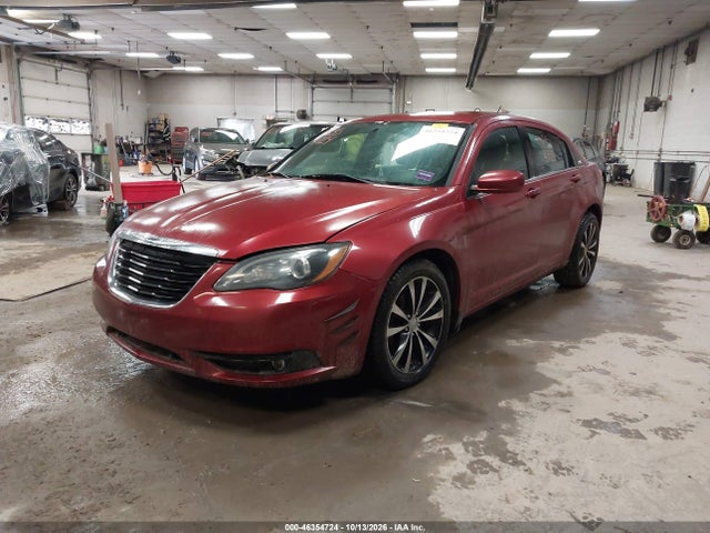Продажа на аукционе авто 2014 Chrysler 200 Touring, vin: 1C3CCBBG6EN131961, номер лота: 46354724