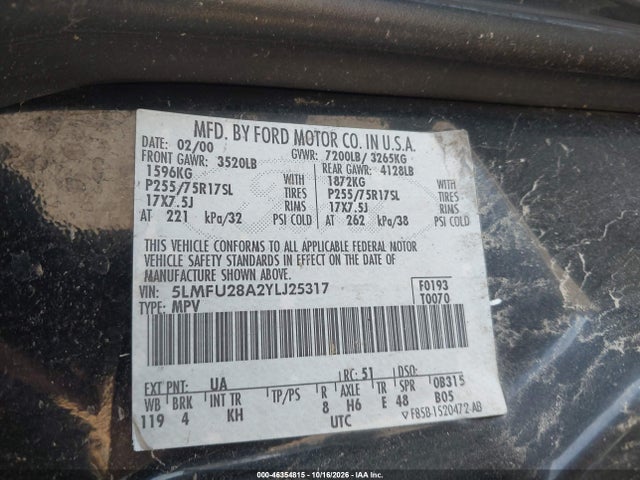 Продажа на аукционе авто 2000 Lincoln Navigator, vin: 5LMFU28A2YLJ25317, номер лота: 46354815