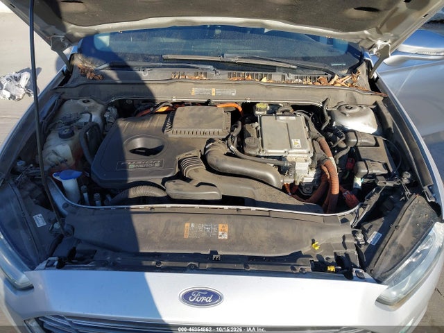 2015 Ford Fusion Energi Titanium მანქანა იყიდება აუქციონზე, vin: 3FA6P0SU5FR247499, აუქციონის ნომერი: 46354862
