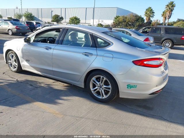 2015 Ford Fusion Energi Titanium მანქანა იყიდება აუქციონზე, vin: 3FA6P0SU5FR247499, აუქციონის ნომერი: 46354862