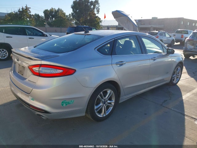2015 Ford Fusion Energi Titanium მანქანა იყიდება აუქციონზე, vin: 3FA6P0SU5FR247499, აუქციონის ნომერი: 46354862