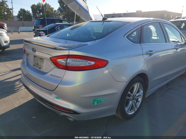 2015 Ford Fusion Energi Titanium მანქანა იყიდება აუქციონზე, vin: 3FA6P0SU5FR247499, აუქციონის ნომერი: 46354862