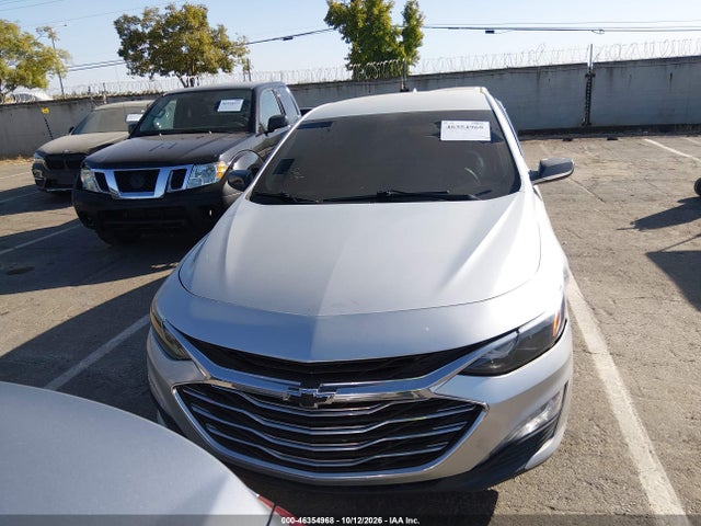 1G1ZD5ST3KF170765 Chevrolet MALIBU LT