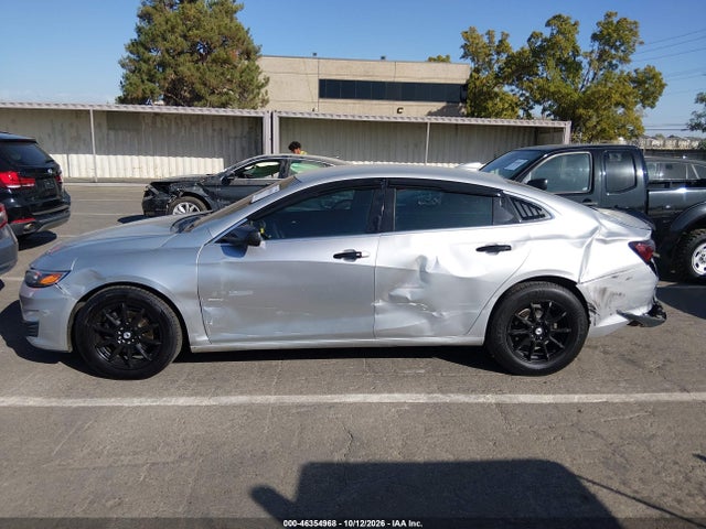 1G1ZD5ST3KF170765 Chevrolet MALIBU LT