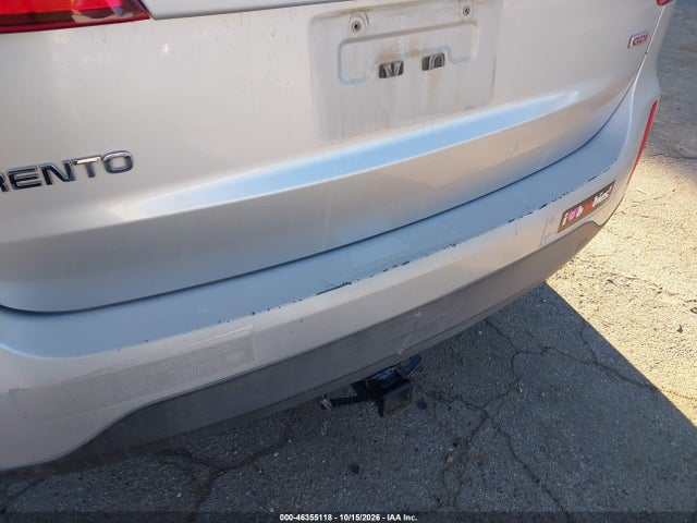 KIA SORENTO LX 2015 5XYKTCA6XFG563273 Image 6