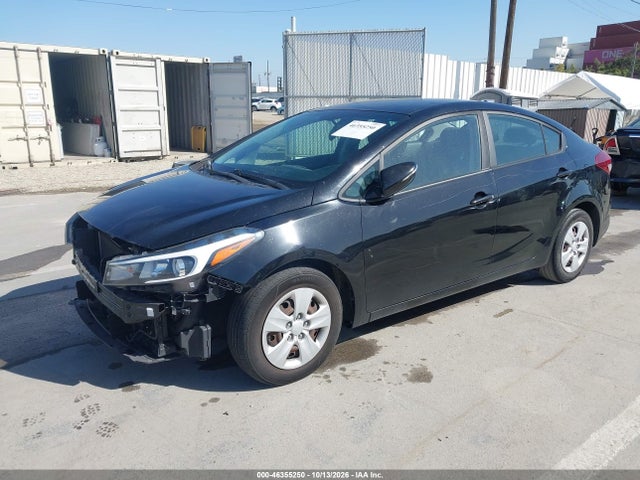 KIA FORTE LX 2017 3KPFK4A75HE117132 Image 2