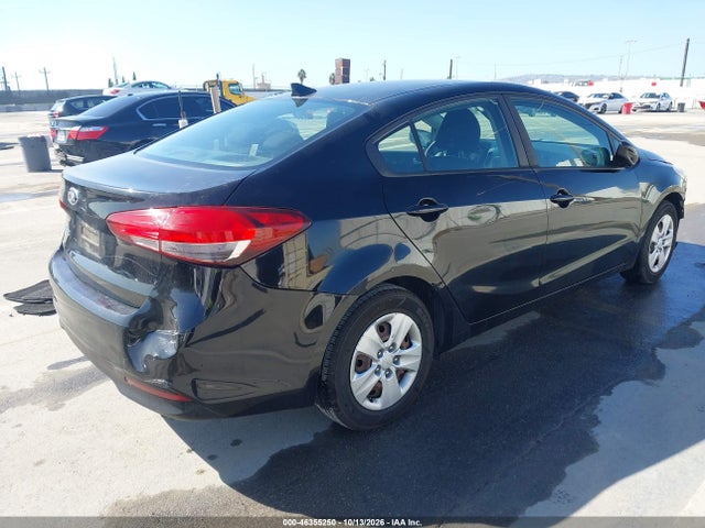 KIA FORTE LX 2017 3KPFK4A75HE117132 Image 4