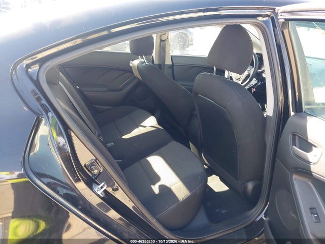 KIA FORTE LX 2017 3KPFK4A75HE117132 Image 8